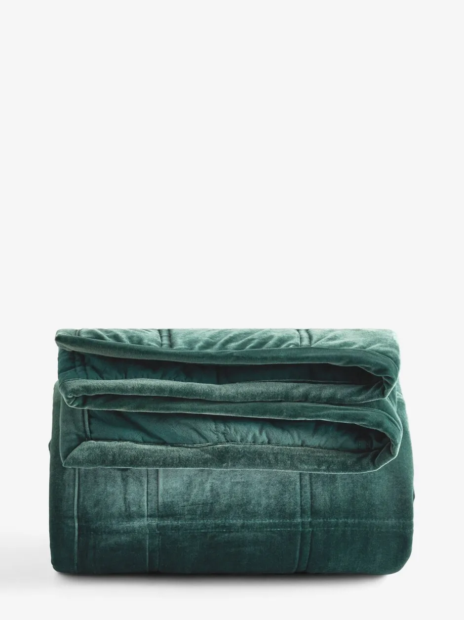 Kussentjes En Plaids|Kussentjes En Plaids|Next Gewatteerde beddensprei van fluweel met glans