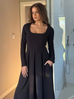 Jurken|Girl In Mind Evie Square Neck Long Sleeve Midi Dress