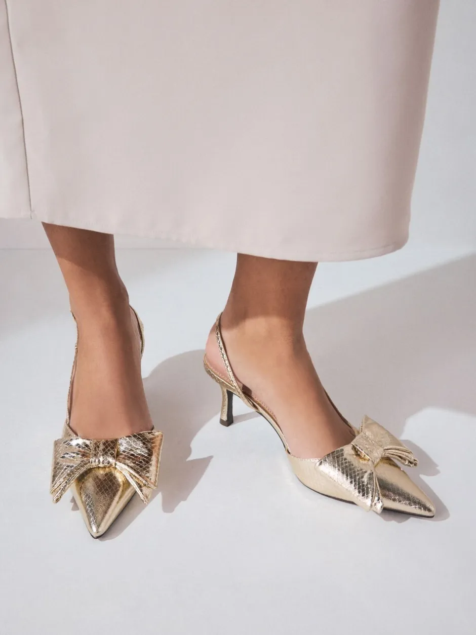 Schoenen Met Hakken*Next - Forever Comfort® schoenen met strik, hielbandje en spitse neus Goud