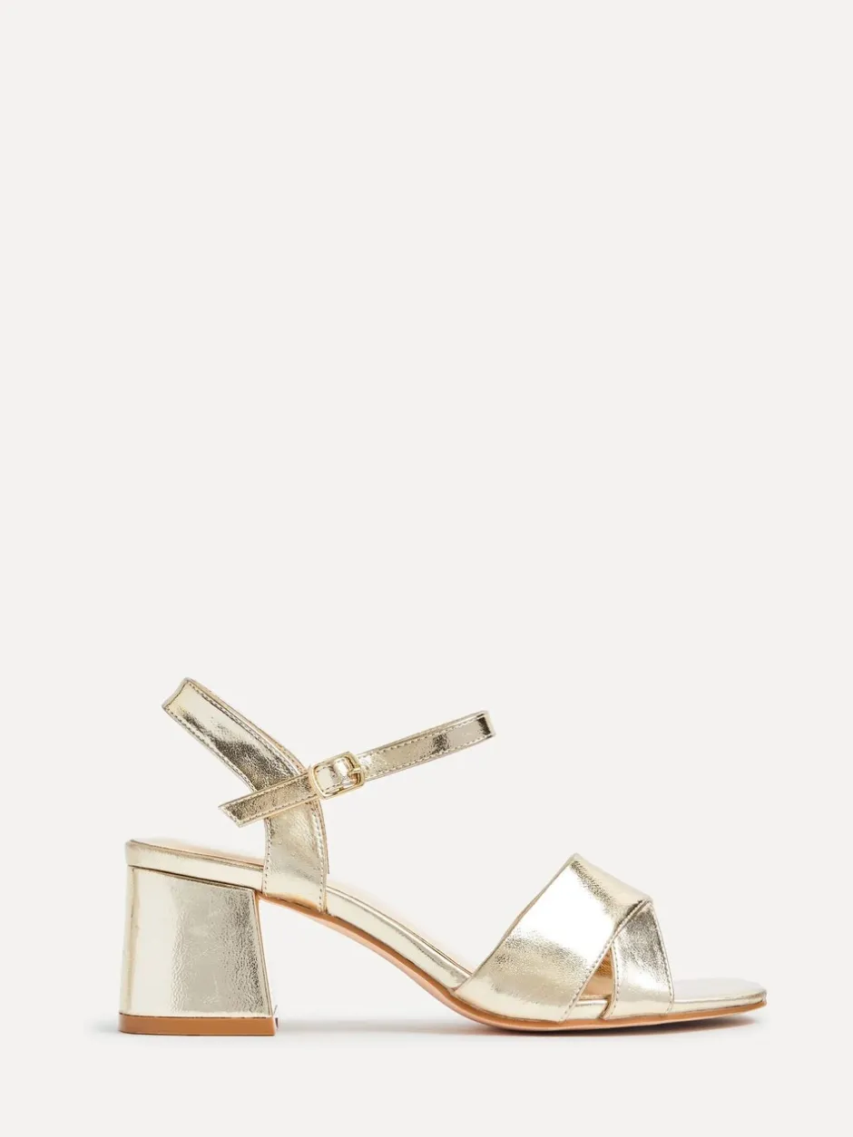 Ruimvallend En Extraruimvallend|Schoenen Met Hakken*Linzi - Vivian sandalen met hak en bandje aan de voorkant met brede pasvorm Goud