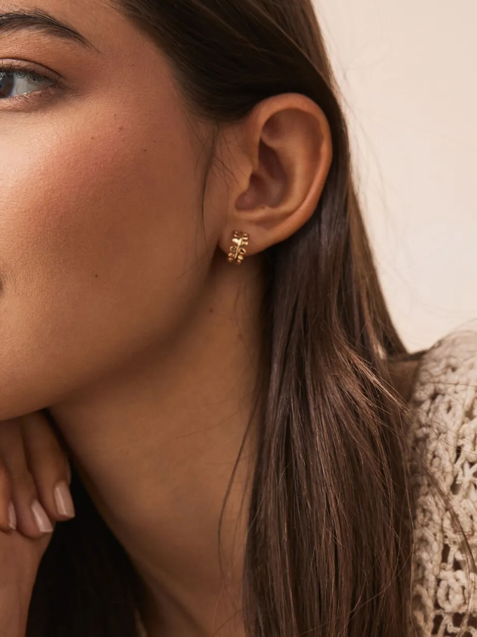 Sieraden|Next - Kleine oorringen met bladmotief Goudkleurig