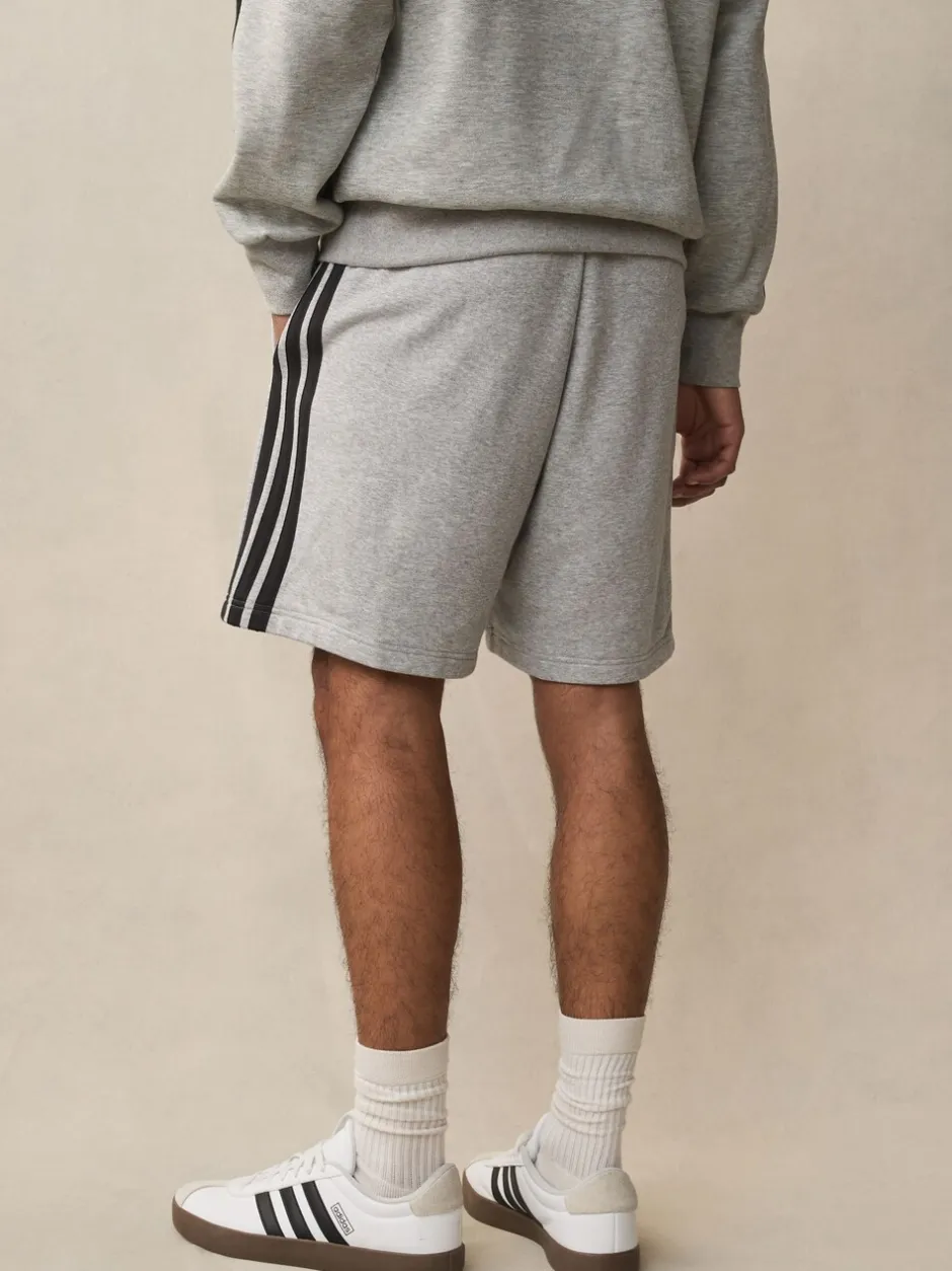 Shorts|adidas Grijs - Essential 3-Stripes French Terry Shorts