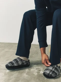 Pantoffels*Next - Pantoffelmuiltjes met ruitjes Grijs