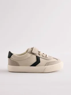 Sneakers*Next - Sneakers met klittenbandsluiting en elastische veters Grijs