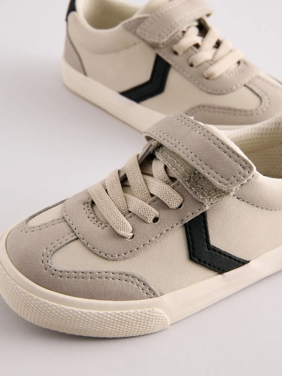 Sneakers*Next - Sneakers met klittenbandsluiting en elastische veters Grijs