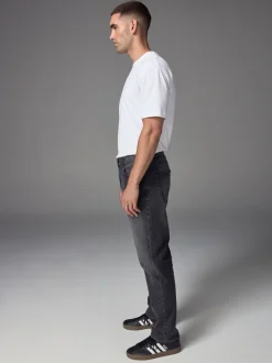 Jeans*Next - Straight-fit Essential stretchy jeans met rechte pasvorm Grijs Gewassen