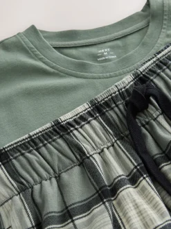 Pyjama's*Next - Motionflex behaaglijke pyjamaset met korte broek Grijs-groen