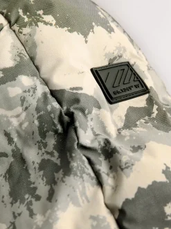 Jassen En Jacks|Next Grijze camouflageprint - Regenbestendige gewatteerde jas met microfleece voering (3-17jr)