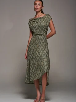 Gelegenheidskleding*Jolie Moi - - Asymmetrische gedrapeerde midaxi-jurk met kant Groen