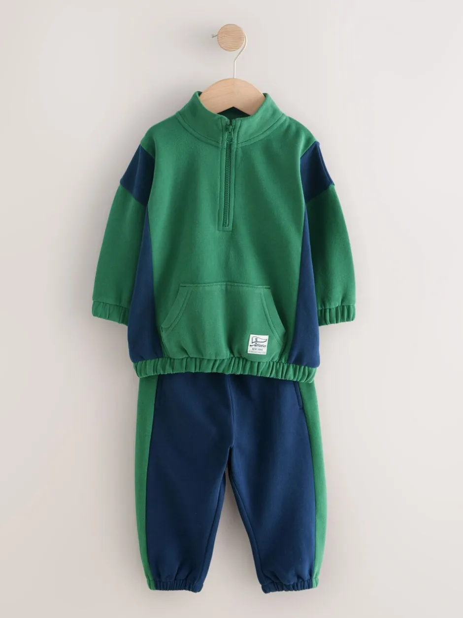 Truien En Breisels|Joggingbroeken*Next - Set van top met halve rits en joggingbroek (3mnd-7jr) Groen
