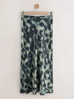 Rokken*Next - Satijnen midirok Groen met dierenprint