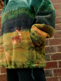 Jassen En Jacks|Hoody's En Sweatshirts|Next - Borg fleece top met print Groene boslandschapscène