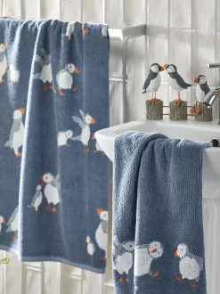 Handdoeken En Badmatten|Next Handdoeken van 100% katoen met Puffin
