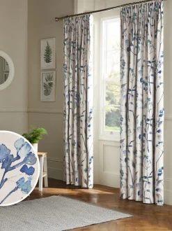 Gordijnen|Gordijnen|Next Isla - Verduisterende/thermische plooigordijnen met bloemenprint Blauw