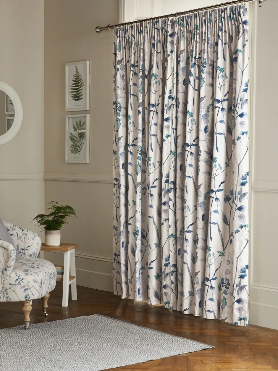 Gordijnen|Gordijnen|Next Isla - Verduisterende/thermische plooigordijnen met bloemenprint Blauw