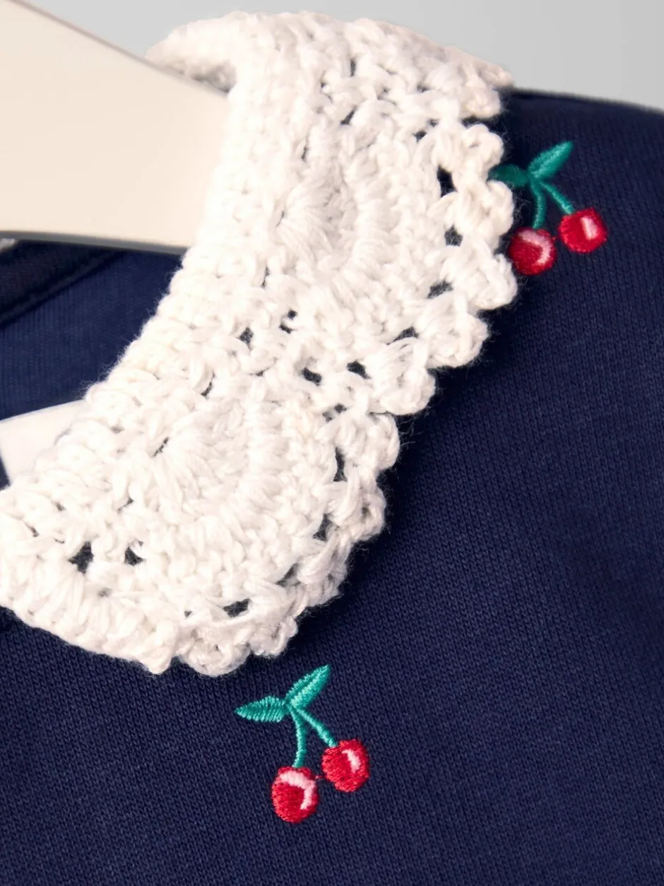 Jurken*Jojo Maman Bébé Crochet Collar Embroidered Sweat Dress