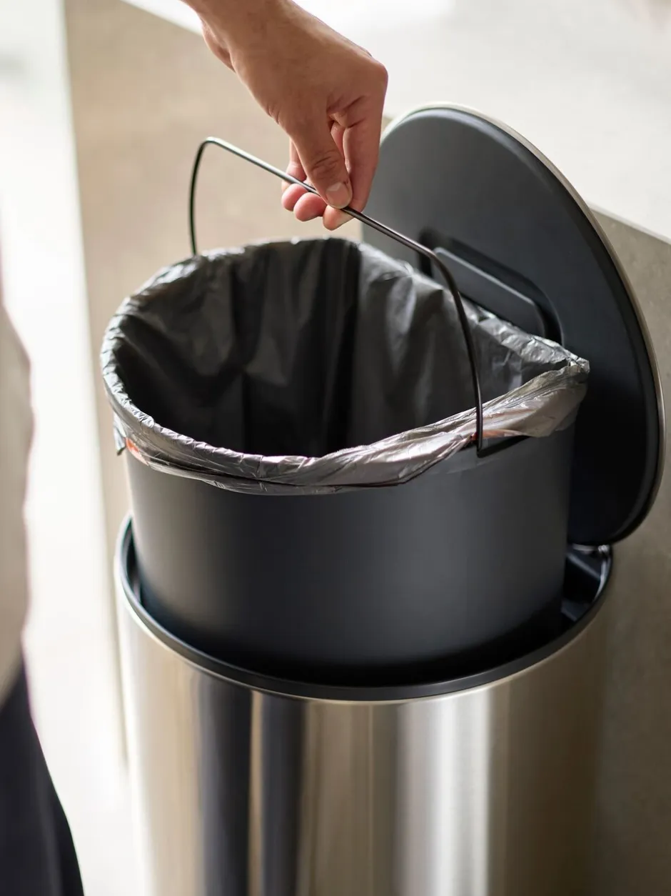 Joseph Joseph|Joseph Joseph Arc 30-Litre Slimline Pedal Bin With Liner Pocket