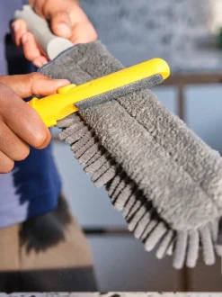 Joseph Joseph|Joseph Joseph CleanTech Duster with Storage Sheath