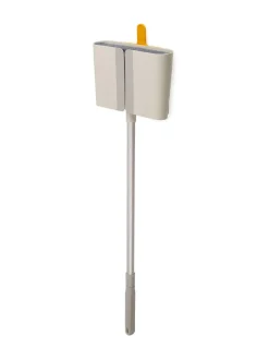 Joseph Joseph|Joseph Joseph Cleantech Wall-Mounted Broom