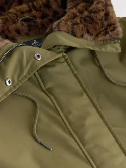 Jassen En Jacks|Next Kakigroen - Parka met imitatiebontvoering met dierenprint
