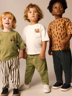 Sets En Outfits|Shorts|Next - Set van 3 T-shirts met korte mouwen en joggingbroeken (3mnd -7jr) Kaki/groen