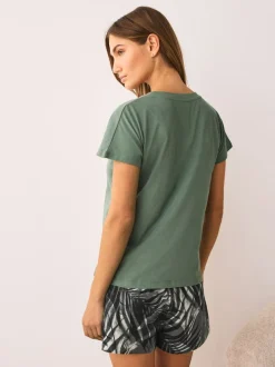 Pyjama's|Next - Pyjama met short Kakigroen met palmprint