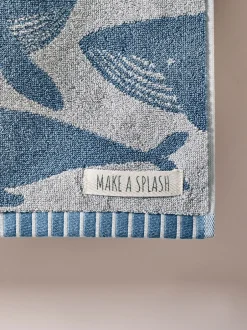 Handdoeken En Badmatten|Next Katoenen handdoek met walvissenprint 100% katoen