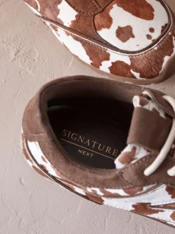 Sneakers*Next Koeienprint - Slim Premium Leren Trainers met Vetersluiting