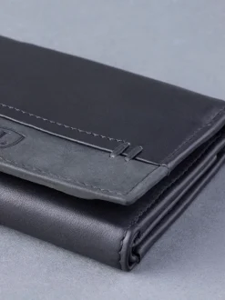 Portemonnees*Lakeland Leather Stitch Tri-Fold Portemonnee