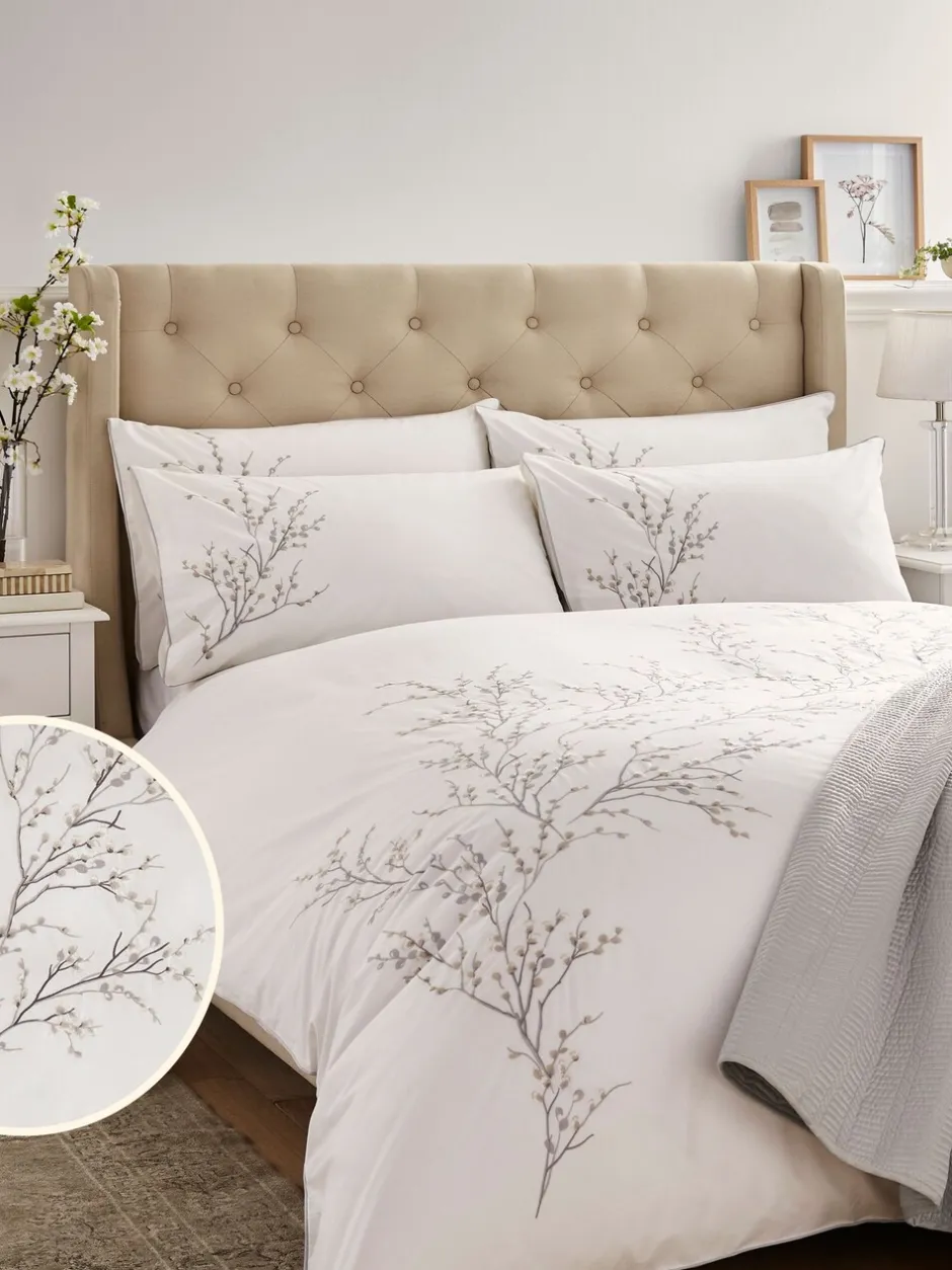 Merkbeddengoed|Laura Ashley 100% katoen perkal 200 draadtelling Pussy Willow Sprig geborduurd dekbedovertrek en kussensloopset Duifgrijs