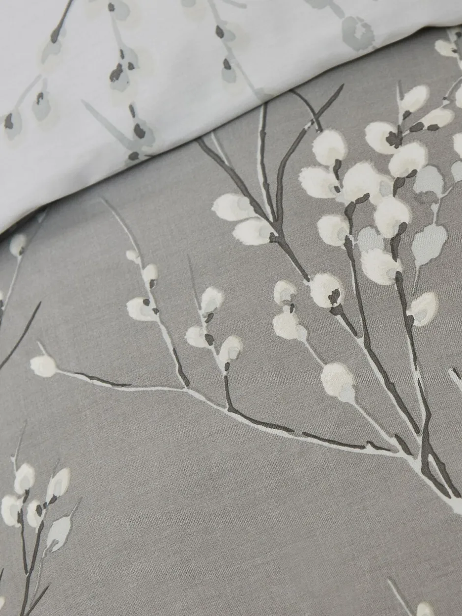 Laura Ashley|Merkbeddengoed*Laura Ashley 100% katoensatijn 200 thread count Pussy Willow Dekbedovertrek- en kussensloopset