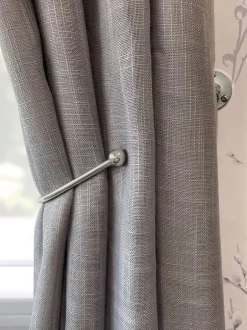 Gordijnroedes En -Accessoires*Laura Ashley - Set van 2 Swing-gordijnhouders Matt Nikkel