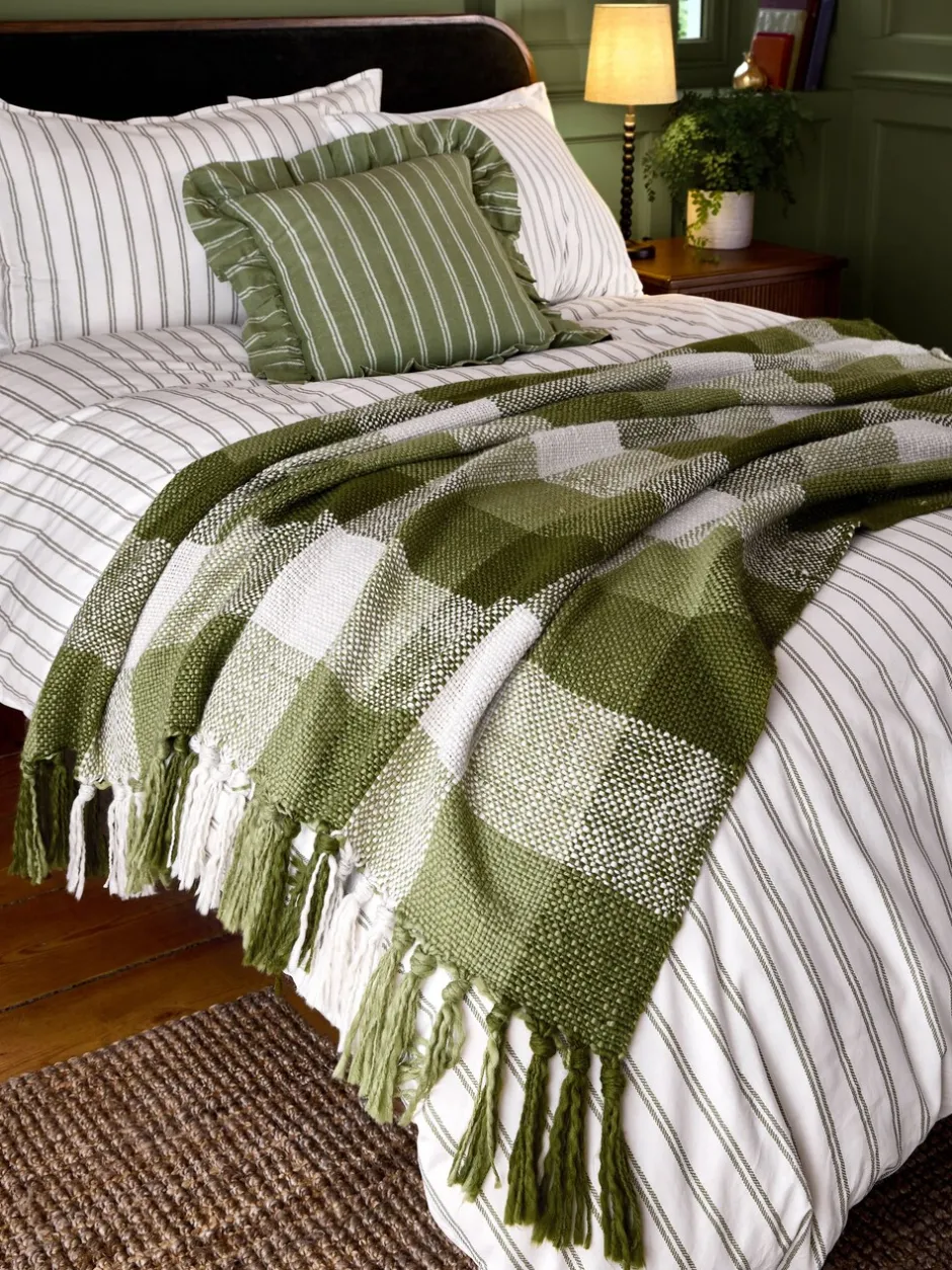 Laura Ashley*Laura Ashley Allonby Check Woven Throw Groen