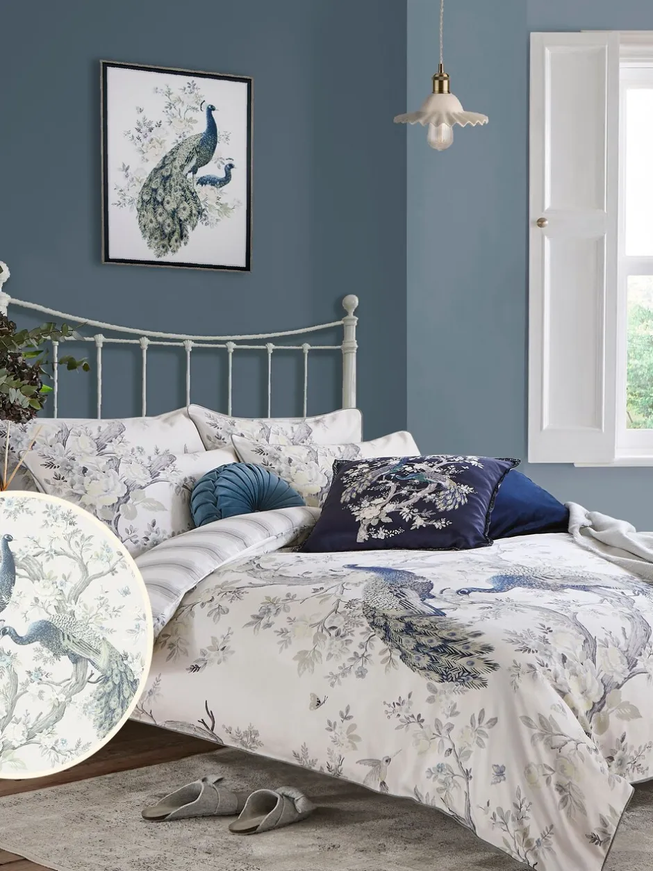 Laura Ashley|Merkbeddengoed|Laura Ashley Belvedere 100% katoensatijn 220 -draads dekbedovertrekset met kussenslopen Middernachtelijk blauw