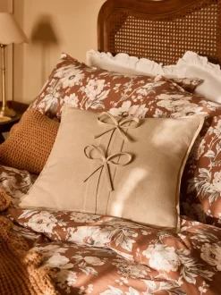 Laura Ashley|Laura Ashley Sasha Bow Cushion Natuurlijk