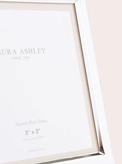 Fotolijsten|Laura Ashley Steynton verzilverde fotolijst
