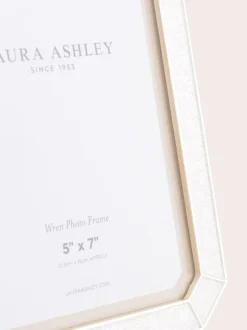 Fotolijsten|Laura Ashley Wren verzilverde fotolijst met imitatieparel en glitter