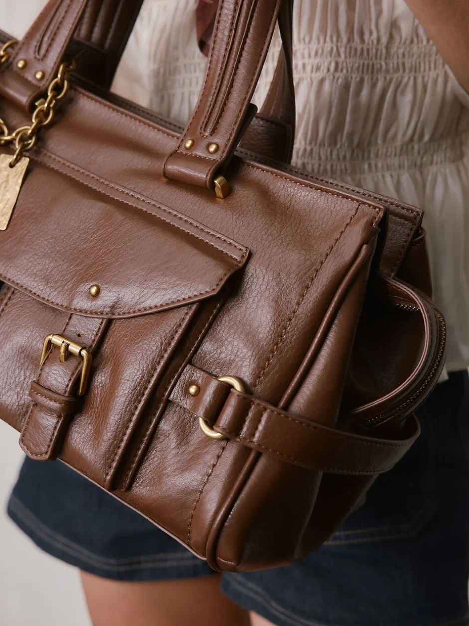 Tassen En Portemonnees|Next - Charm Buckle Hand Held Bag Lichtbruin