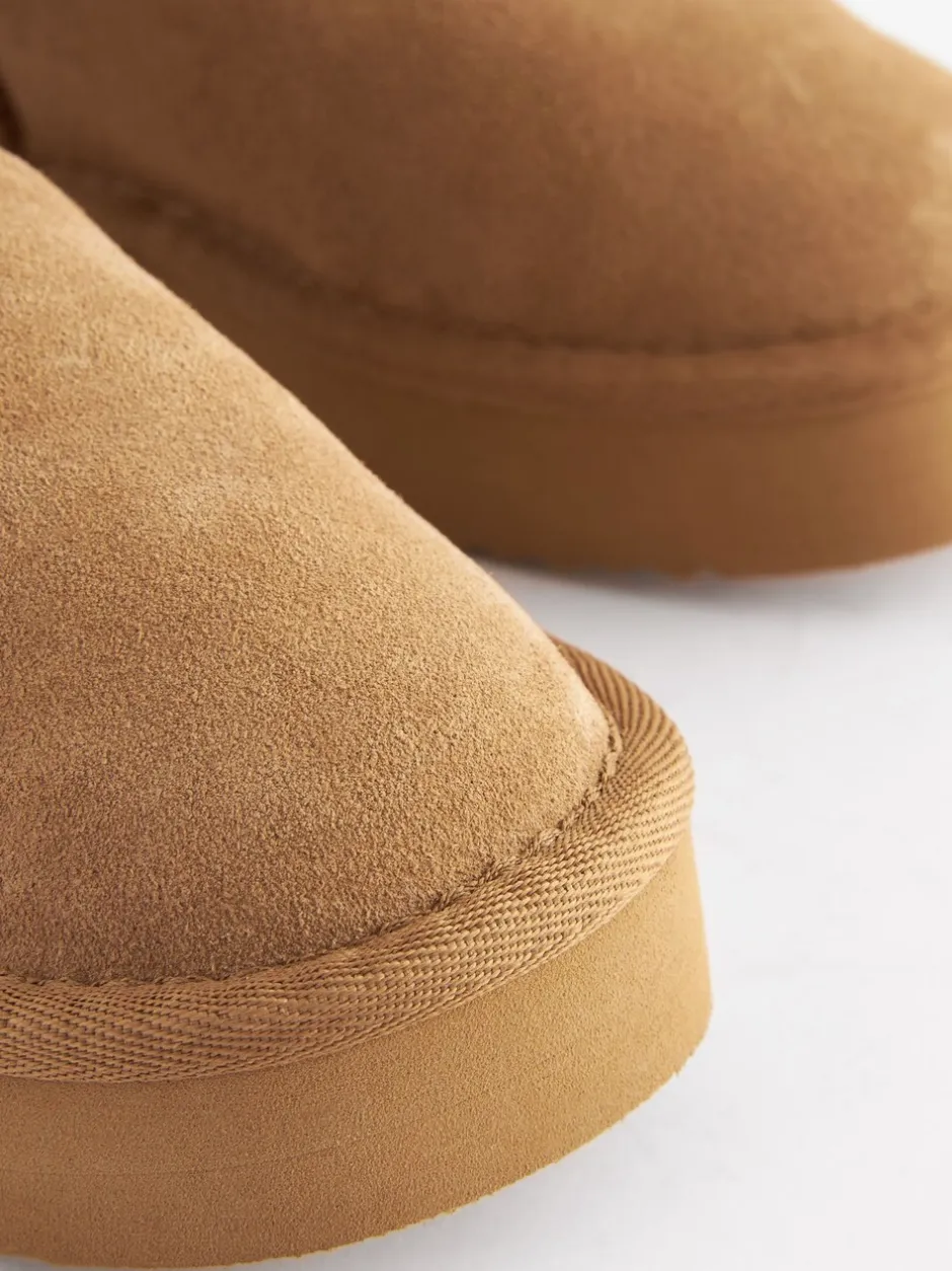 Boots*Next - Lage schoenen mini warmgevoerde waterafstotende suède Boots Lichtbruin