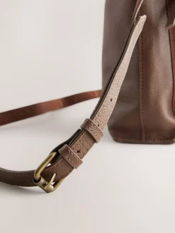 Tassen En Portemonnees*Next Lichtbruin - Leren messenger-tas met vak