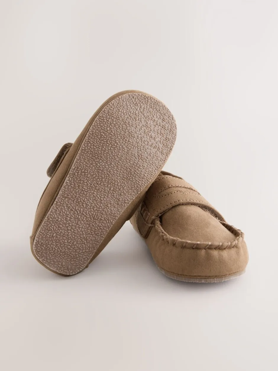 Pantoffels|Next - Mocassin-pantoffels met klittenbandsluiting Lichtbruin