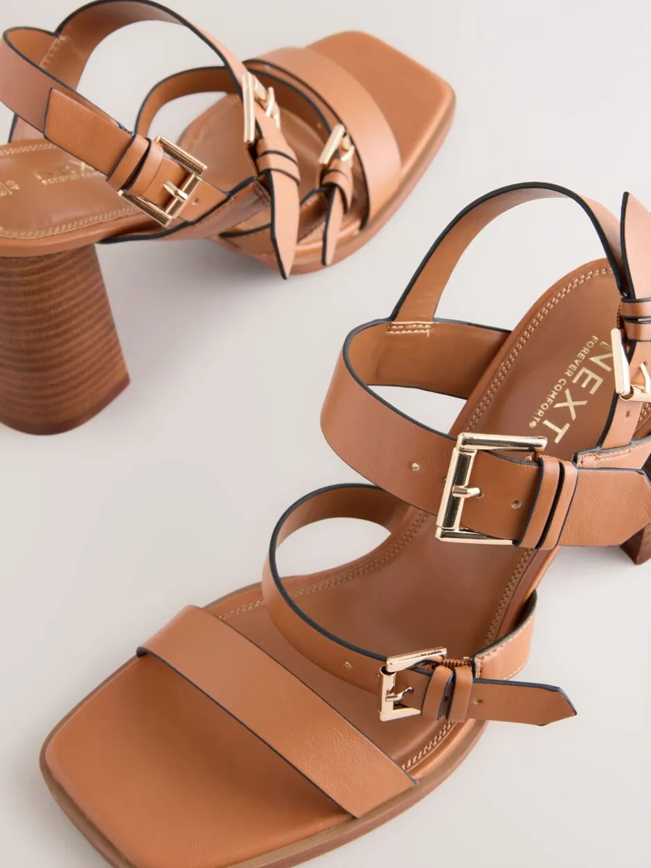 Schoenen Met Hakken*Next - Sandalen met blokhak, bandjes en gesp Lichtbruin