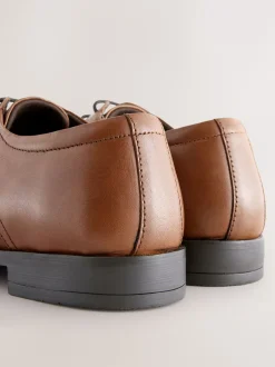 Formele Schoenen|Schoenen|Next - Standaard pasvorm - Egaal leren derbyschoenen Lichtbruin