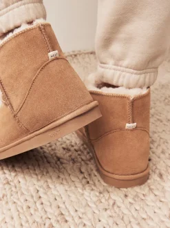 Pantoffels|Loungewear|Next - Suède pantoffellaarsjes met voering van imitatiebont Lichtbruin