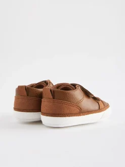 Babyschoenen|Sneakers*Next - Touch Fastening Baby Trainers (0-2mths) Lichtbruin