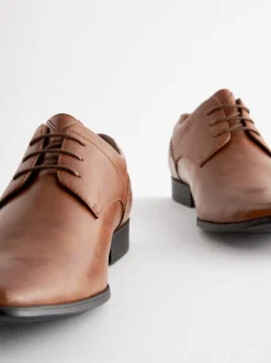 Schoenen|Formele Schoenen|Next - Wijde pasvorm - Derbyschoenen met veter Lichtbruin