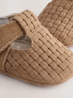 Babyschoenen*Next - Leren babyschoen met T-bandje (0 - 24 mnd) Lichtbruin geweven suède