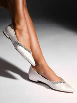 Lage Schoenen*Linzi Bruidskleding eindeloze platte ballerina's met spitse neus en bies