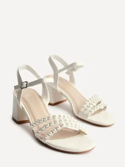 Schoenen Met Hakken|Linzi Perla sandalen met hak en parelbandjes