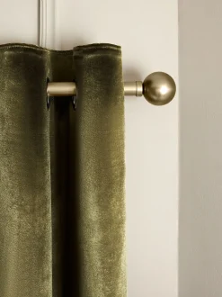 Gordijnen|Gordijnen|Next Liquid Velvet Eyelet Curtains Olijfgroen
